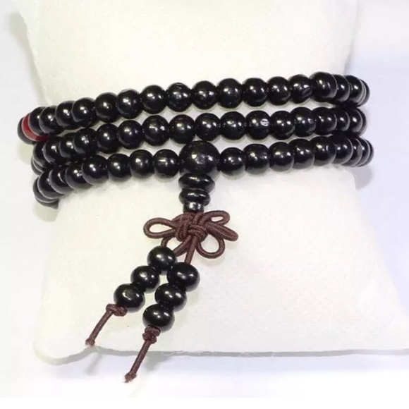 Yoga Meditation Sandalwood Mala Beads Rosary Wrap Bracelet Wooden Red Black - Picture 4 of 12